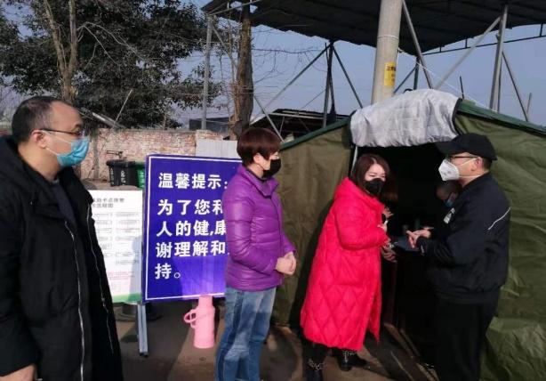 桥曜坤